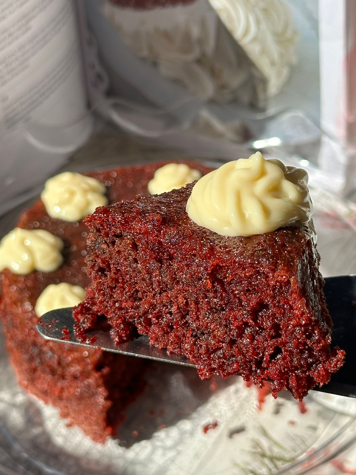 Moist Red-Velvet Cake