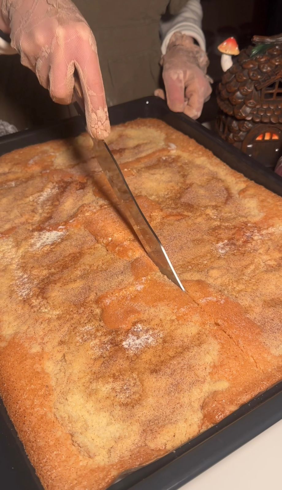 1960’s Gooey German Butter Vanilla Crumble Cake