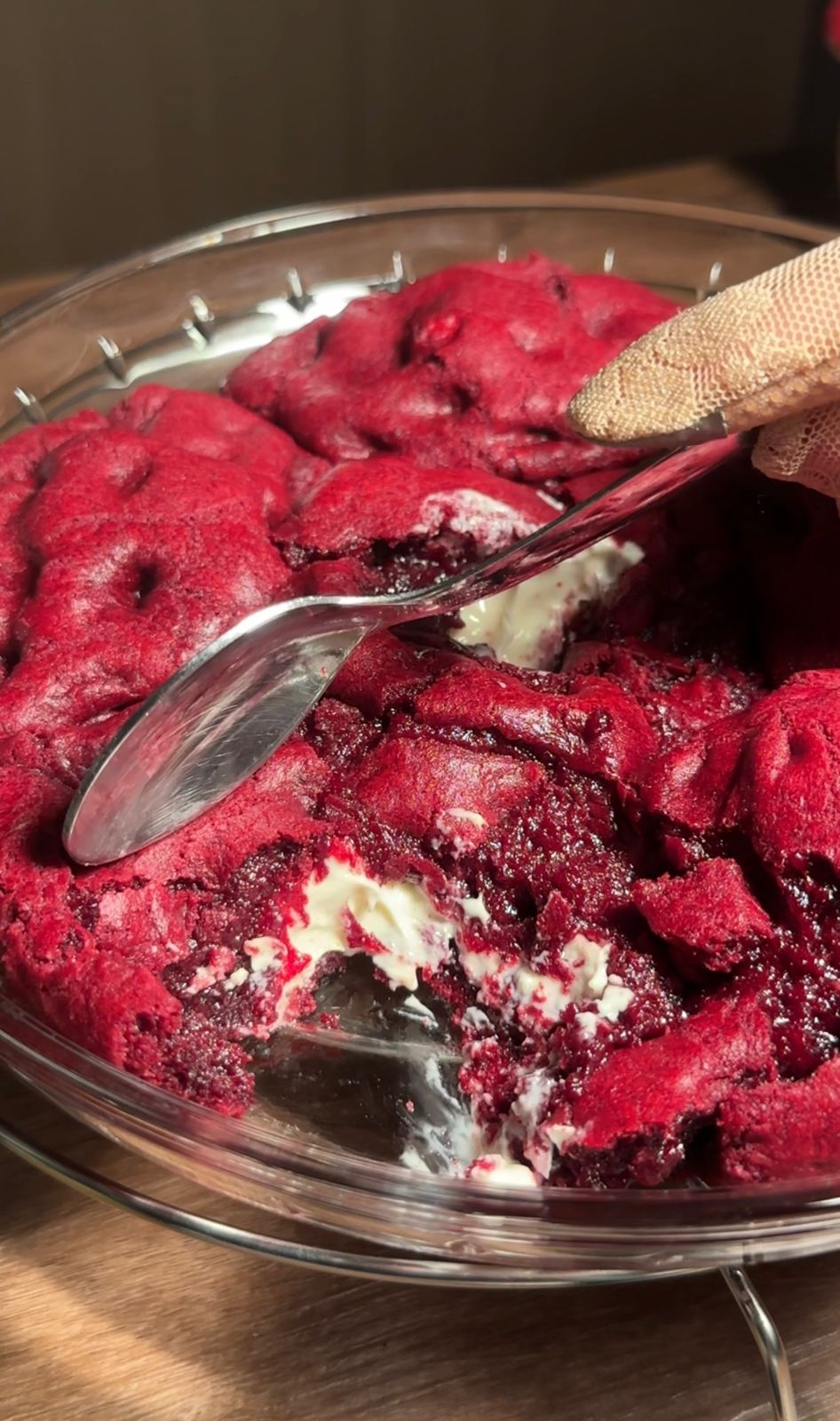 Molten Red Velvet Cookie Scoops