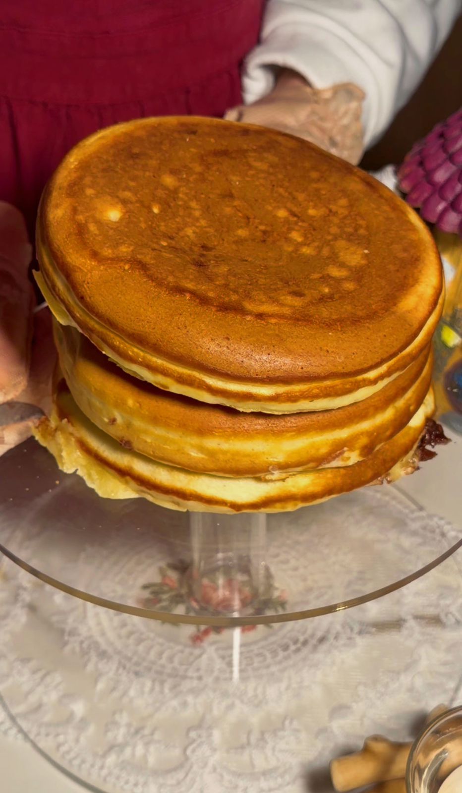 Giant Stuffed Fluffy Cake Pancakes (Chocolate-Filled)