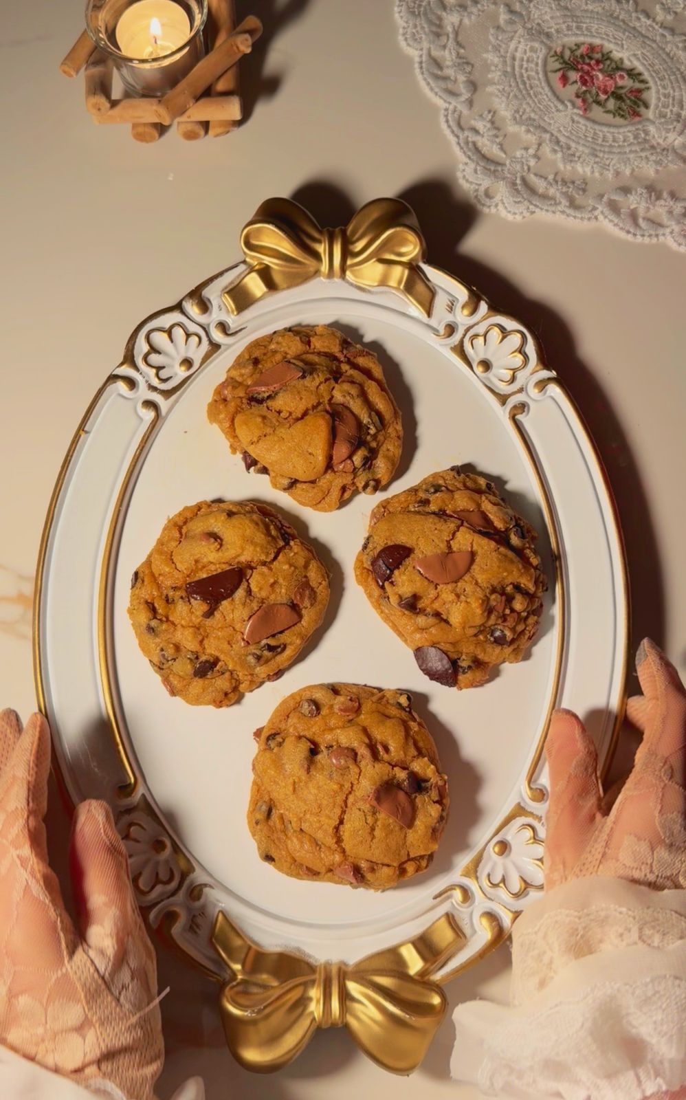 Thick & Chewy Giant Bakery-Style Chocolate Chip Cookies