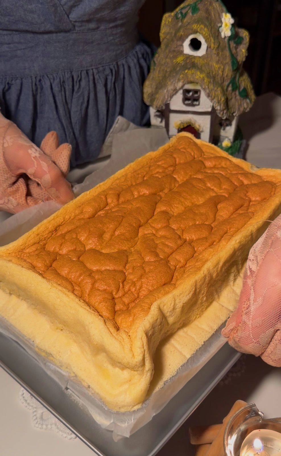 Pillow Vanilla Cake